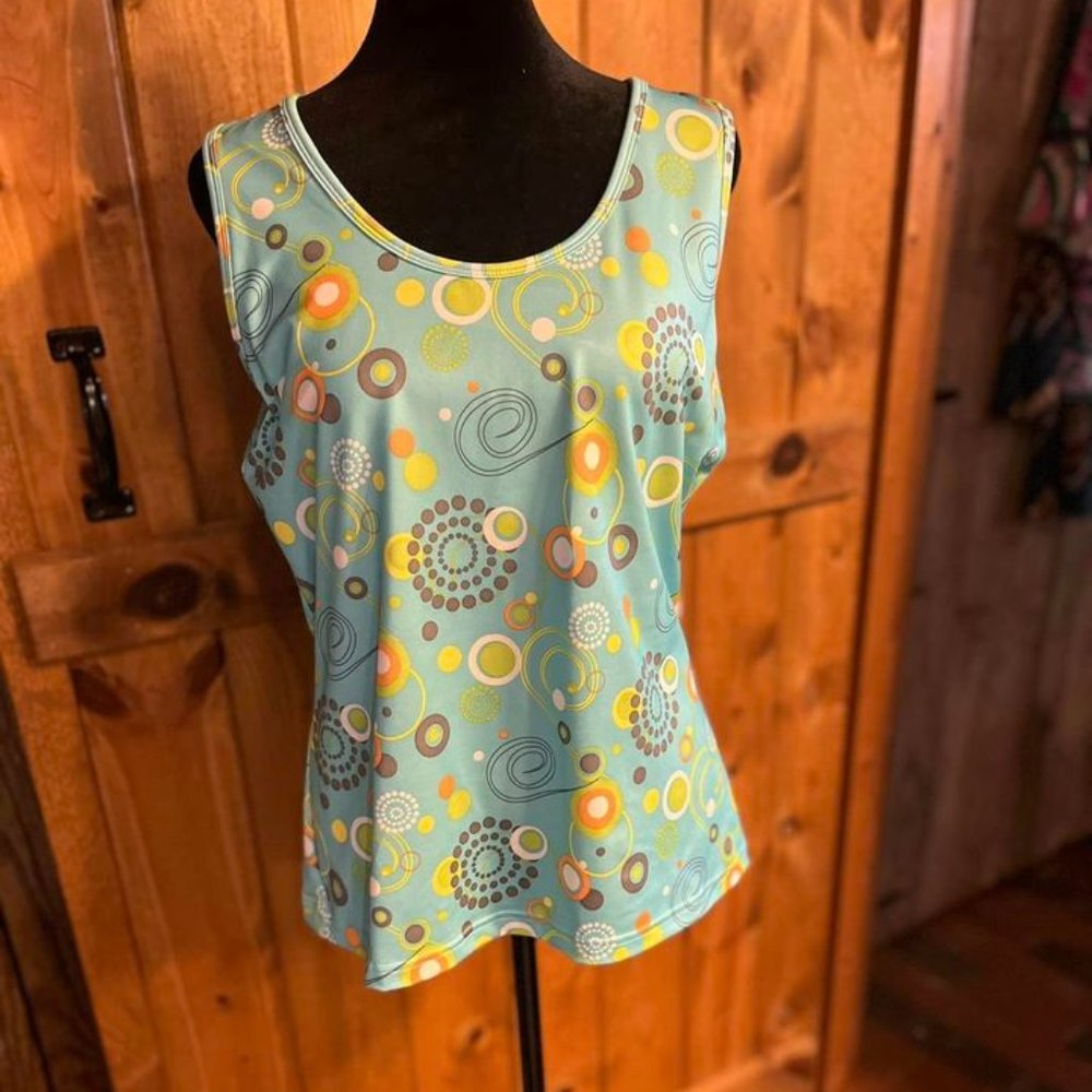 Be Inspired Sport top. Size Large.